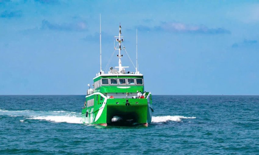 Tàu cao tốc Lightning